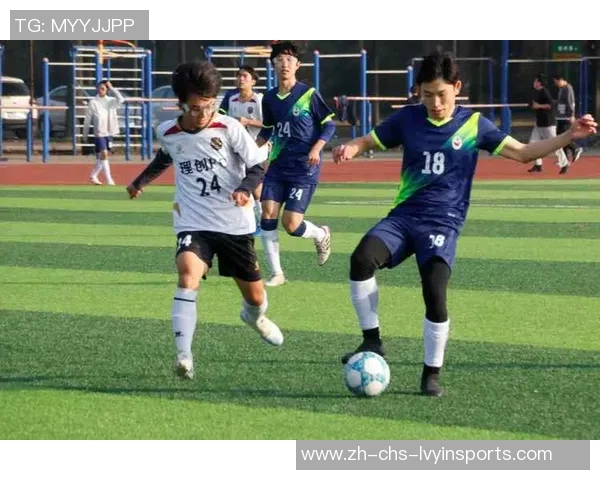 冬季足球训练的重要性与科学方法探讨提升球队竞技水平的关键所在